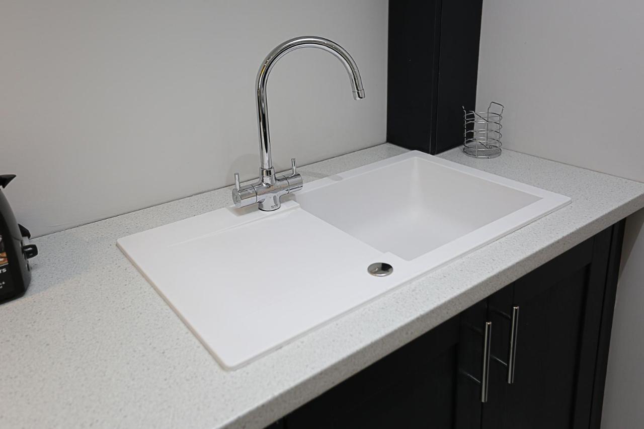 No1 Luxury Service Apartments 贝尔法斯特 外观 照片